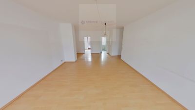 Mitten in der City mit 40 qm Terrasse
