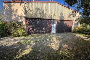 Zweifamilienhaus mit großer Halle   – Böblingen (Kreis) – Vorschaubild 4