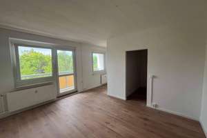 Modernes und Kompaktes Wohnen mit Balkon | EBK auf Wunsch – Neuplanitzer Straße 33, 8062 Neuplanitz, Zwickau – Vorschaubild 3