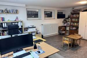 4-Zimmer-Erdgeschosswohnung mit Garten, Homeoffice-Bereich, Balkonkraftwerk und TG in Obermenzing – Die vollständige Adresse der Immobilie erhältst du vom Anbieter., 81245 Obermenzing, München – Vorschaubild 24