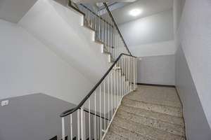 72 qm mit Wow-Effekt: lichtdurchflutet und charmant, frei gestaltbare 3 Zi.- Wohnung mit Aufzug – Die vollständige Adresse der Immobilie erhältst du vom Anbieter., 80809 Am Riesenfeld, München – Vorschaubild 11