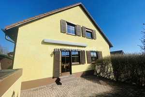 ***Idyllisches Familienhaus mit Anliegerwohnung – sofort bewohnbar und in exzellentem Zustand*** – Wunsiedel im Fichtelgebirge (Kreis) – Vorschaubild 4