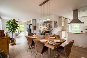 Familienglück in Höhenhaus | Freist. EFH mit ca. 120m² WFL | Carport | Traumgarten & Design-Kamin – Die vollständige Adresse der Immobilie erhältst du vom Anbieter., 51061 Höhenhaus, Köln – Vorschaubild 5