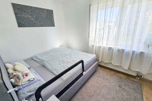 Moderne 4-Zimmer-Wohnung mit zwei Balkonen und Duplex-Stellplatz – Die vollständige Adresse der Immobilie erhältst du vom Anbieter., 76149 Neureut, Karlsruhe – Vorschaubild 4