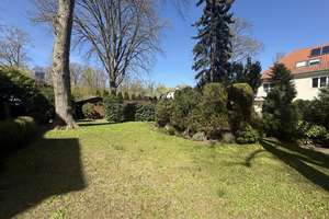 Große 3-Zimmer-Dachgeschosswohnung. Komplette Etage mit 250 qm Gartenanteil. 2011 saniert. – Die vollständige Adresse der Immobilie erhältst du vom Anbieter., 14089 Kladow, Berlin – Vorschaubild 34