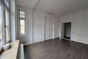 Renovierte 3-Zimmer-Wohnung mit Altbaucharme in Bremerhaven – Hafenstraße 196, 27568 Lehe, Bremerhaven – Vorschaubild 3