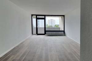 Familienfreundliche 4-Zimmer-Wohnung in Mannheim Vogelstang – Geraer Ring 2, 68309 Vogelstang, Mannheim – Vorschaubild 2