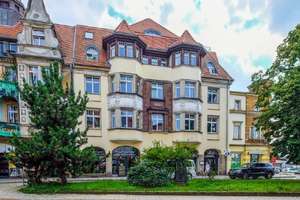Stilvoll wohnen an der Dresdner Heide – 3-Raumwohnung mit Balkon und offener Küche – Bautzner Landstraße 8, 1324 Bühlau/Weißer Hirsch, Dresden – Vorschaubild 1