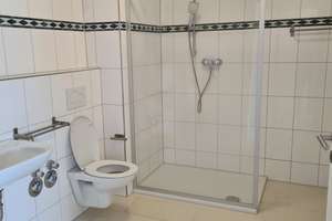 Moderne 2-Zimmer-Wohnung mit Balkon zu vermieten – 75175 Pfotzheim, Forststr. 4, 75175 Oststadt, Pforzheim – Vorschaubild 6