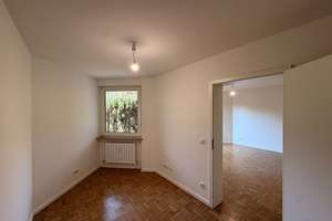 Terrassenwohnung mit 1,5 Zimmern und Parkett in München – Oskar-Maria-Graf-Ring 38, 81737 Neuperlach, München – Vorschaubild 3