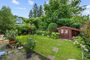 Stilvoll modernisiertes Familiendomizil in bester Wohnlage von Reutlingen – Die vollständige Adresse der Immobilie erhältst du vom Anbieter., 72766 Reutlingen-Mitte, Reutlingen – Vorschaubild 5