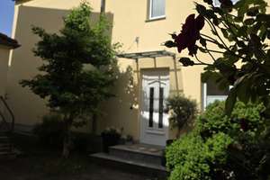 Repräsentatives Wohnensemble in Bestlage: Großzügiges Grundstück mit Vorderhaus & Remise – Die vollständige Adresse der Immobilie erhältst du vom Anbieter., 1309 Striesen-West, Dresden – Vorschaubild 5