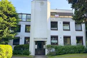 Sonniges Juwel in Blankenese: Gepflegte 3-Zimmer-Wohnung mit Süd-Balkon und Tiefgarage – Die vollständige Adresse der Immobilie erhältst du vom Anbieter., 22587 Blankenese, Hamburg – Vorschaubild 2