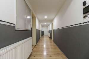 Gelegenheit: Renoviertes MFH mit 12 Zimmern, großem Grundstück und 12 Stellplätze – Die vollständige Adresse der Immobilie erhältst du vom Anbieter., 89555 Steinheim am Albuch – Vorschaubild 20