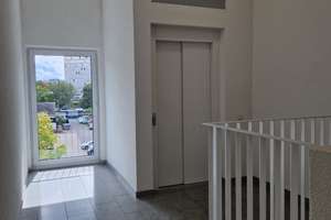 Modernes Penthouse mit 52 m² Dachterrasse und Tiefgarage – 60487 Bockenheim, Frankfurt am Main – Vorschaubild 12