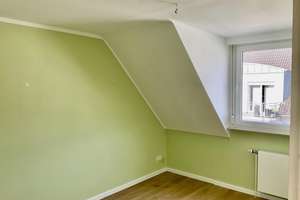 Gemütliche Dachgeschosswohnung in Ko-Metternich, provisionsfrei, mit Balkon und Garage – Weidtman Straße 22, 56072 Metternich, Koblenz – Vorschaubild 12