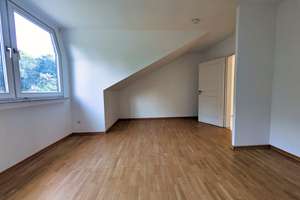 Sofort bezugsfertig! Helle 3ZKDB in ruhiger Lage - 78qm, Wannenbad, Wohnküche, Keller, Tiefgarage... – Die vollständige Adresse der Immobilie erhältst du vom Anbieter., 53229 Holzlar, Bonn – Vorschaubild 11