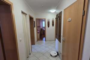 Tolle 3-Zimmer-Wohnung in Hüls mit Tiefgaragenstellplatz – Ihr neues Zuhause wartet! – Die vollständige Adresse der Immobilie erhältst du vom Anbieter., 47839 Hüls, Krefeld – Vorschaubild 2