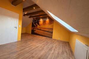 Gepflegtes Reihenmittelhaus mit 4 Zimmern in Köln-Eil