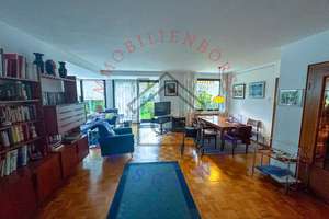 FREISTEHENDES LICHTDURCHFLUTETES MEHRFAMILIENHAUS, 2 GARAGEN, 3 Stellpl.,710 QM – Die vollständige Adresse der Immobilie erhältst du vom Anbieter., 40627 Unterbach, Düsseldorf – Vorschaubild 4