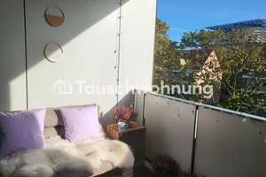 Tauschwohnung: Helle, 2,5 Zi. SAGA - Wohnung mit Balkon ins Grüne