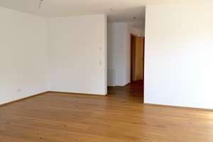 Exklusive 4-Zimmer Wohnung mit EBK + TG-Stpl. im Freiburg Osten – Die vollständige Adresse der Immobilie erhältst du vom Anbieter., 79117 Kappel, Freiburg im Breisgau – Vorschaubild 8