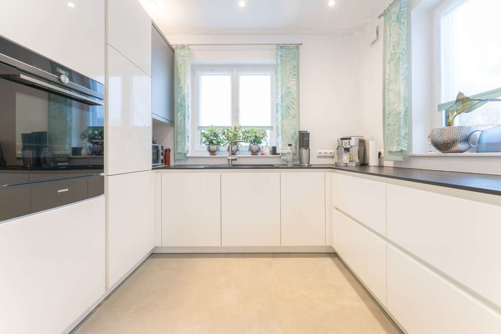 Immobilie in Obergriesbach - FÜR KÄUFER PROVISIONSFREI: Exklusive Neubau Doppelhaushälfte in Obergriesbach zwischen Augsburg und  - Bild 2