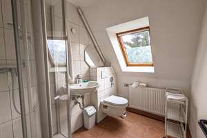 Freistehendes Ein-/Zweifamilienhaus mit großem Garten und viel Potenzial in Stuttgart-Hofen – Die vollständige Adresse der Immobilie erhältst du vom Anbieter., 70378 Hofen, Stuttgart – Vorschaubild 12