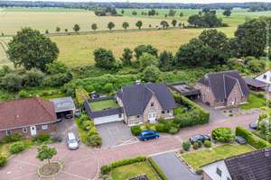Heeslingen | Stilvolles Einfamilienhaus läßt keine Wünsche offen -  Pool, Kamin und toller Garten. – Die vollständige Adresse der Immobilie erhältst du vom Anbieter., 27404 Heeslingen – Vorschaubild 43