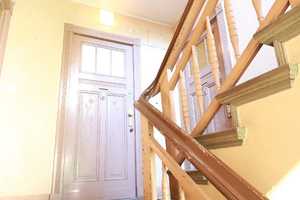 Rented historical apartment with balcony and community garden as investment – Berlin – Vorschaubild 6