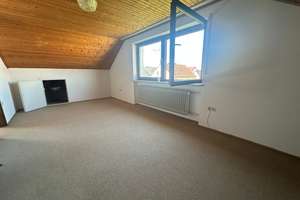 Gut geschnittenes Reihenendhaus mit Wintergarten und Garage in sehr schöner und ruhiger Lage! – Dr. Nick-Straße 18b, 86165 Lechhausen-Ost, Augsburg – Vorschaubild 17