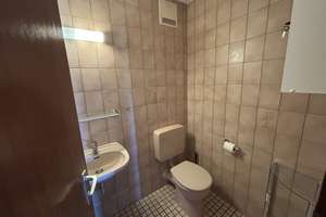 Attraktive Stadtwohnung mit Stellplatz und Blick über Stuttgart im beliebten Lehenviertel – Die vollständige Adresse der Immobilie erhältst du vom Anbieter., 70180 Lehen, Stuttgart – Vorschaubild 16