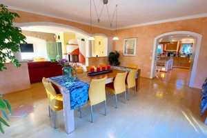 Landhaus-Villa freistehende mit 285 m² Nutzflächen, Grundstück, 1.181 m², Sauna, Kachelofen, Garage – Garmisch-Partenkirchen (Kreis) – Vorschaubild 12