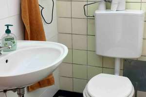 Property thumbnail 9