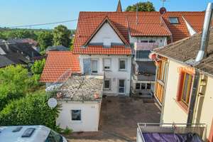 IMMORath.de - Schönes Reihenendhaus mit tollem Ausblick im Dreiländereck – Die vollständige Adresse der Immobilie erhältst du vom Anbieter., 79588 Efringen-Kirchen – Vorschaubild 2