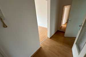 neue EBK mögl. / DG = 3. OG / Südbalkon / Bad mit Fenster / ...in Reichenbrand ! – Nestlerstr. 27, 9117 Chemnitz – Vorschaubild 13