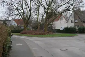 WOHNEN MIT HISTORISCHEM FLAIR UND VIEL POTENTIAL !!! – Recklinghausen (Kreis) – Vorschaubild 2