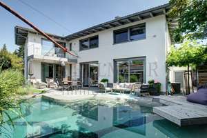 VERKAUF: Traumhaus in ruhiger Lage – Pool, Sauna & Whirlpool inklusive! – Die vollständige Adresse der Immobilie erhältst du vom Anbieter., 82205 Gilching – Vorschaubild 15