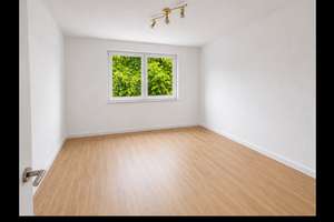 Sanierte Wohnung mit Balkon in Dortmund-Niederhofen – Godefriedstraße 26, 44265 Wellinghofen, Dortmund – Vorschaubild 3