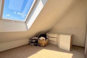ÄUSSERST GEPFLEGTE 3-ZIMMER-WOHNUNG MIT HOCHWERTIGER EBK UND BALKON IN DILLINGEN A. D. DONAU – Am Galgenberg 16, 89407 Dillingen an der Donau – Vorschaubild 7