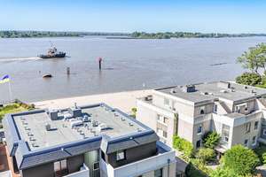 Direkt am Strand - Terrassenwohnung über zwei Ebenen mit Elbblick – Die vollständige Adresse der Immobilie erhältst du vom Anbieter., 22587 Blankenese, Hamburg – Vorschaubild 33