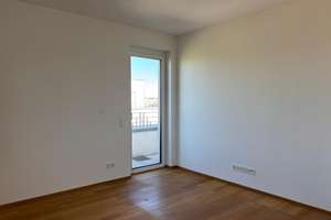 Exklusive 2-Zimmer-Penthousewohnung (91,5 m²) mit großer Dachterrasse direkt am Europagarten – Niedernhausener Straße 53, 60326 Gallus, Frankfurt am Main – Vorschaubild 8