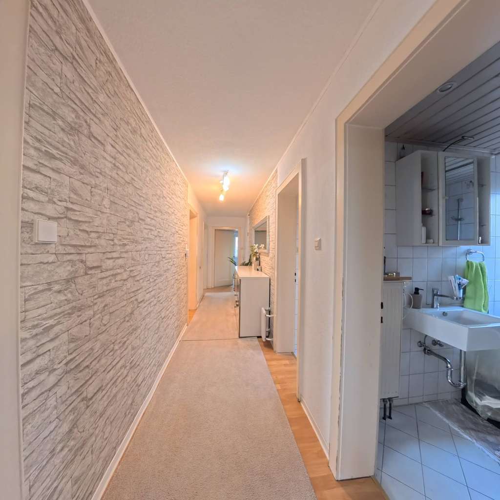 Immobilie in Eislingen/Fils - 🏡 Vermietetes MFH Eislingen ✅ 3 Einheiten | 228 m² | 465 m² | Modernisiert | Garage+Stpl. - Bild 4