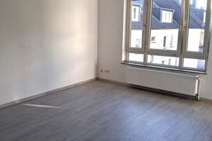 3-Zimmer-Wohnung mit Balkon in gepflegtem Zustand in Wuppertal – Die vollständige Adresse der Immobilie erhältst du vom Anbieter., 42119 Elberfeld, Wuppertal – Vorschaubild 2