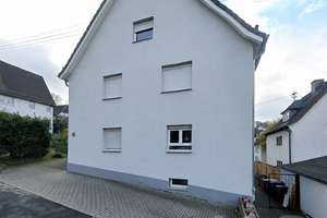 Flexibles Wohnkonzept: Familienhaus, Mehrgenerationenwohnen oder renditestarkes Investment – 57076 Weidenau, Siegen – Vorschaubild 2