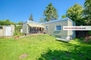IMMOBERLIN.DE - Attraktiver Bungalow mit diskretem Garten in guter Ortslage – Die vollständige Adresse der Immobilie erhältst du vom Anbieter., 12351 Buckow, Berlin – Vorschaubild 1
