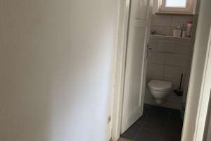 2 Zimmer Dachgeschosswohnung im Ortskern von Heilbronn ab sofort bezugsfrei 920,. € Warmmiete – Die vollständige Adresse der Immobilie erhältst du vom Anbieter., 74072 Heilbronn, Heilbronn – Vorschaubild 8
