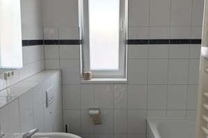 2 Zimmern Dachgeschosswohnung mit 23,5 qm Dachterasse von Privat – Die vollständige Adresse der Immobilie erhältst du vom Anbieter., 21031 Lohbrügge, Hamburg – Vorschaubild 8