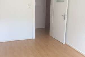 Schöne helle 3-Zimmer-Wohnung mit Balkon in Hannovers Südstadt – Sonnenweg 35, 30171 Südstadt, Hannover – Vorschaubild 5