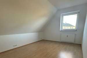 Exklusives Zweifamilienhaus (1 Einheit derzeit vermietet) in Quickborn – Pinneberg (Kreis) – Vorschaubild 15